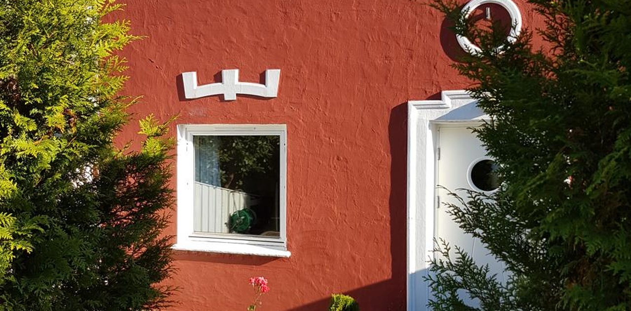 Fasade mot Falsens vei