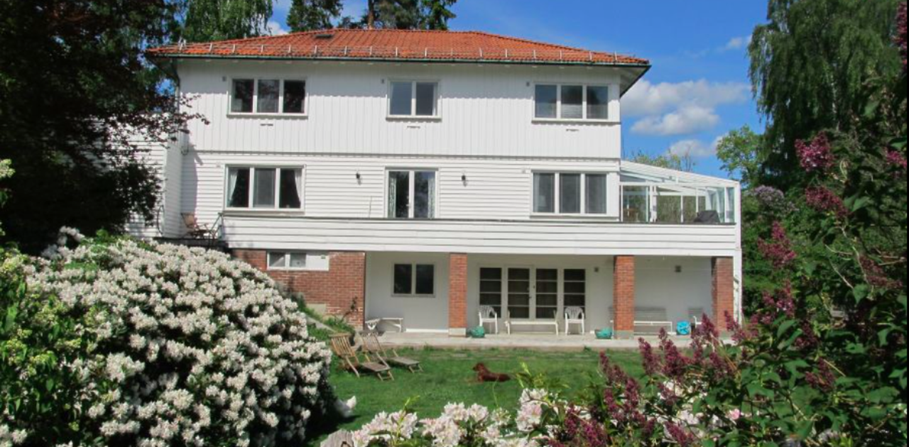 Villa med stor hage
