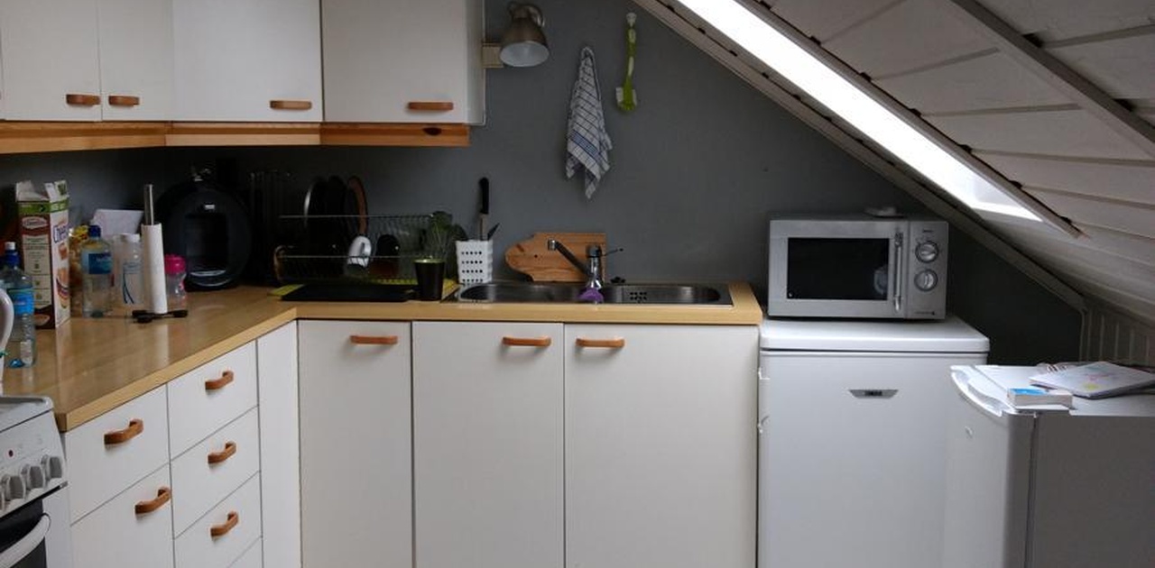 Godt med skapplass på kjøkkenet