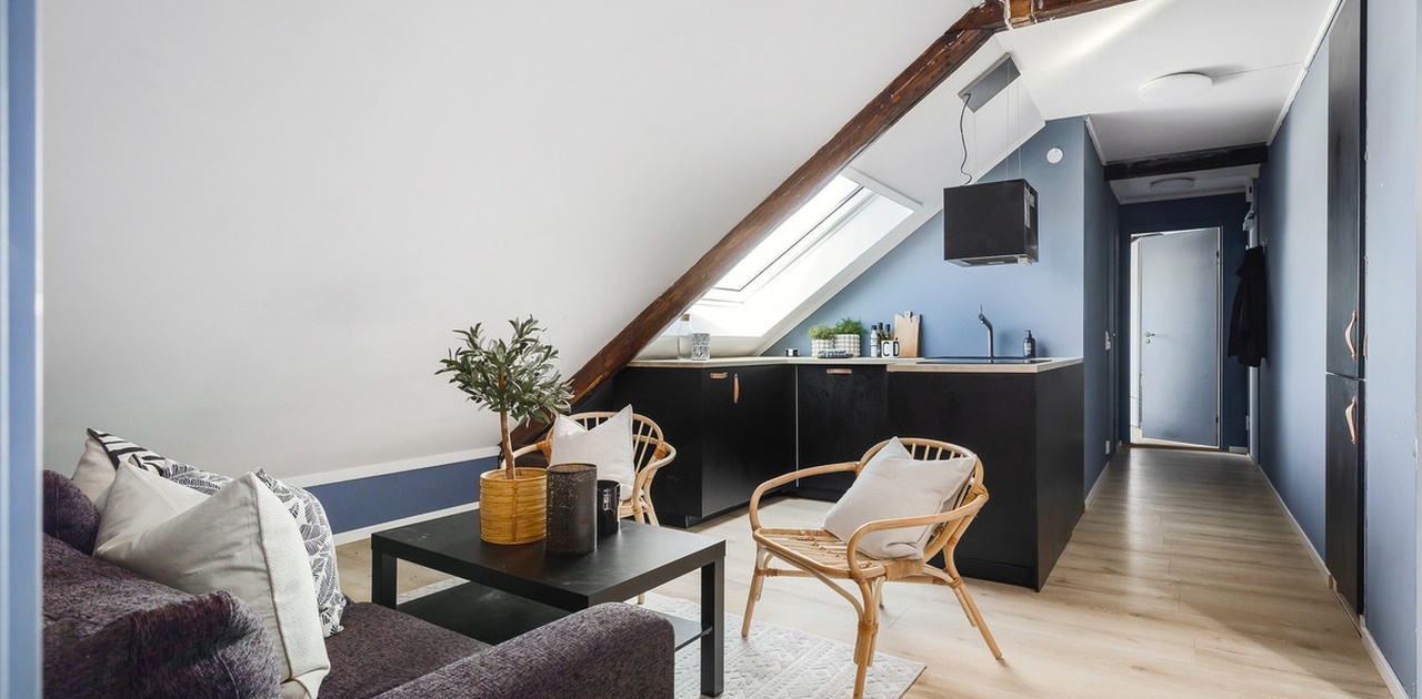 Leiligheten består av stue/kjøkken, bad og 4 soverom