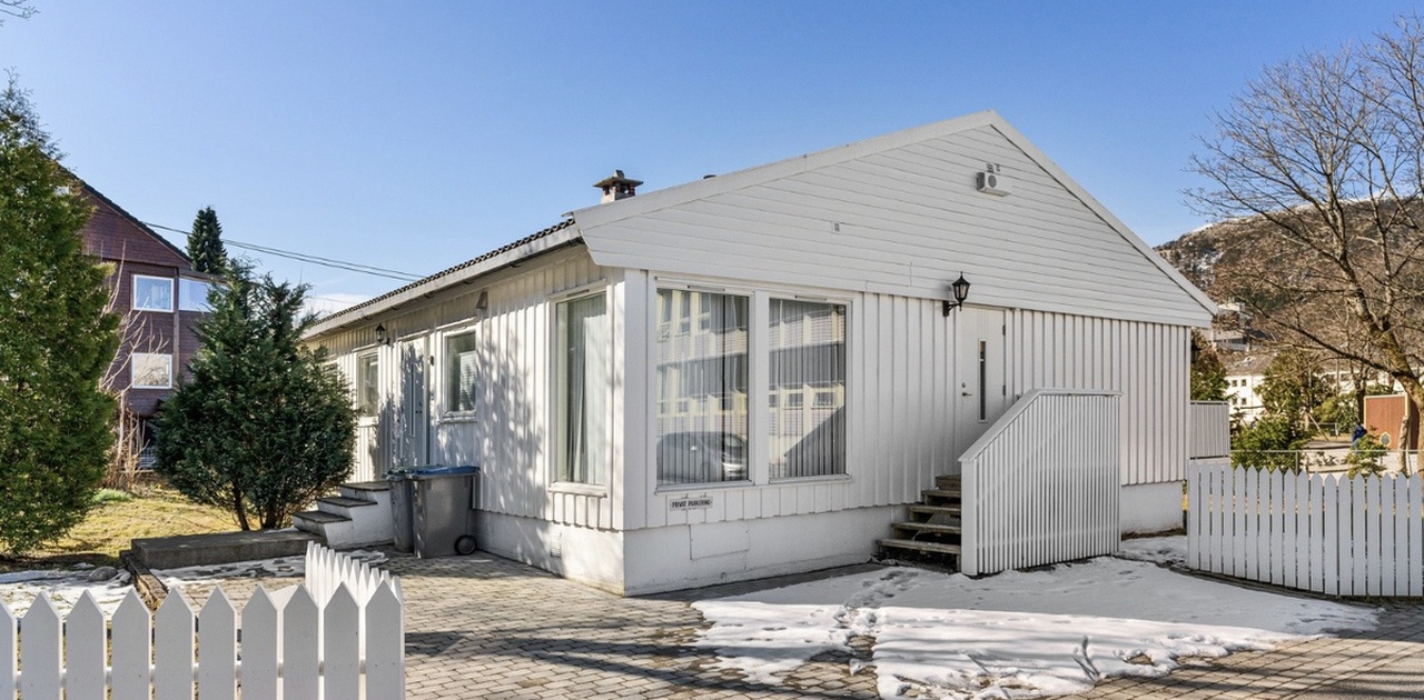 Entré på fremsiden av huset