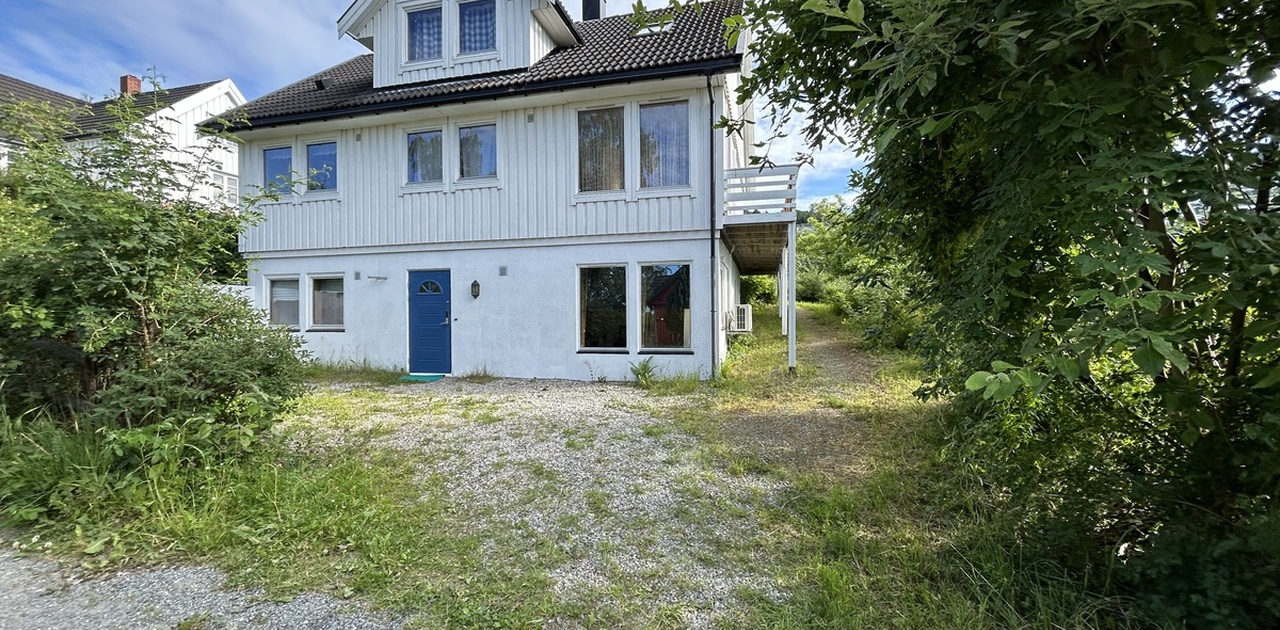 House from the street