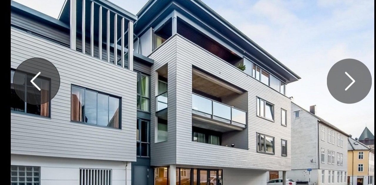 rom er i leil. med glassveranda.