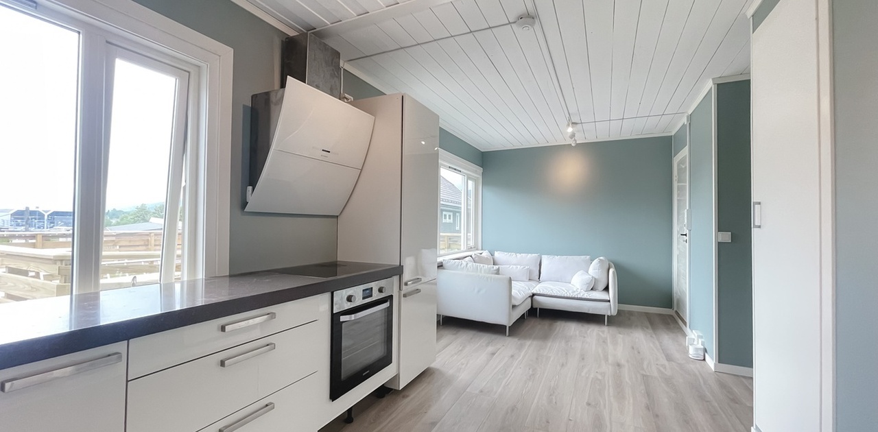 Åpen kjøkken og stue