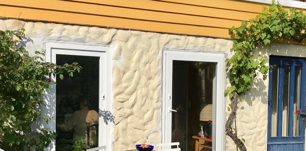 Inngangsparti og uteplass