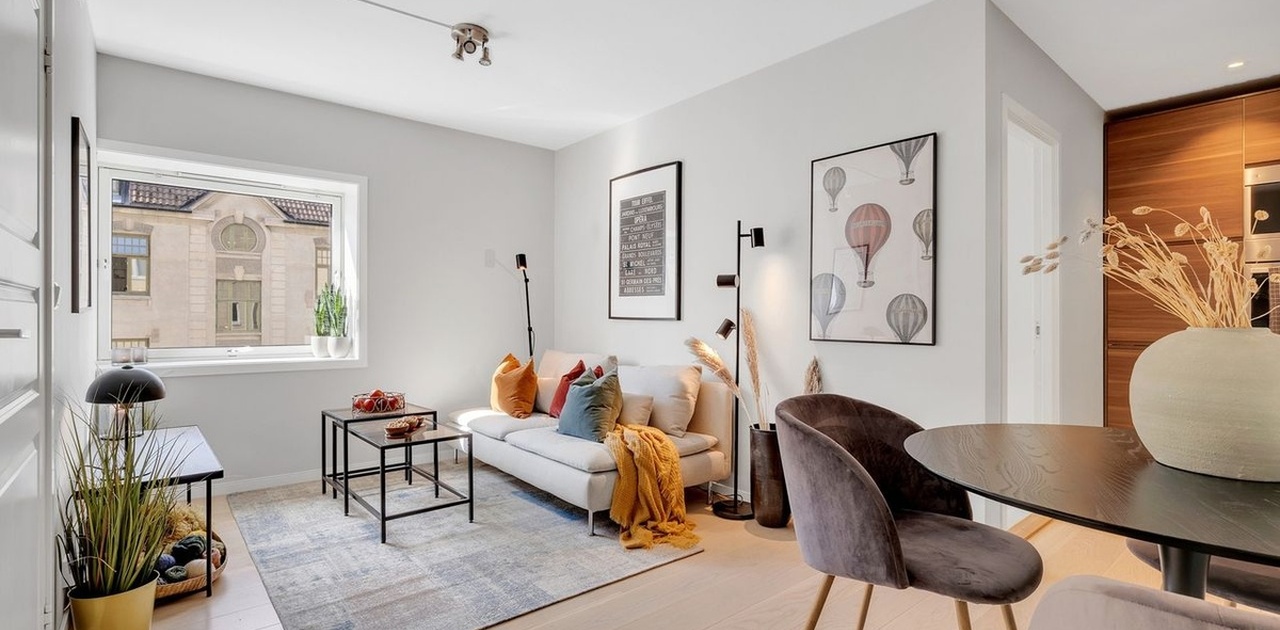 Har byttet ut til større sofa