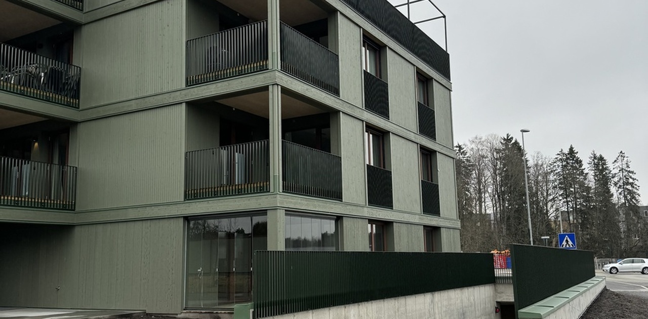 Leiligheten er i 2. etasje, sørvest