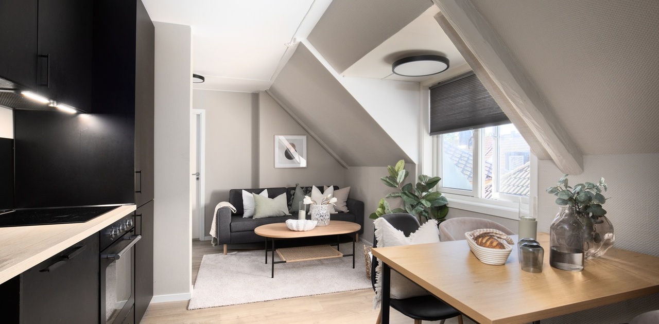 Velkommen til Båhus gate 14C! En moderne leilighet med tidsriktige materialvalg og høy standard.