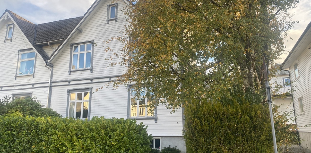 Inngang fra gate