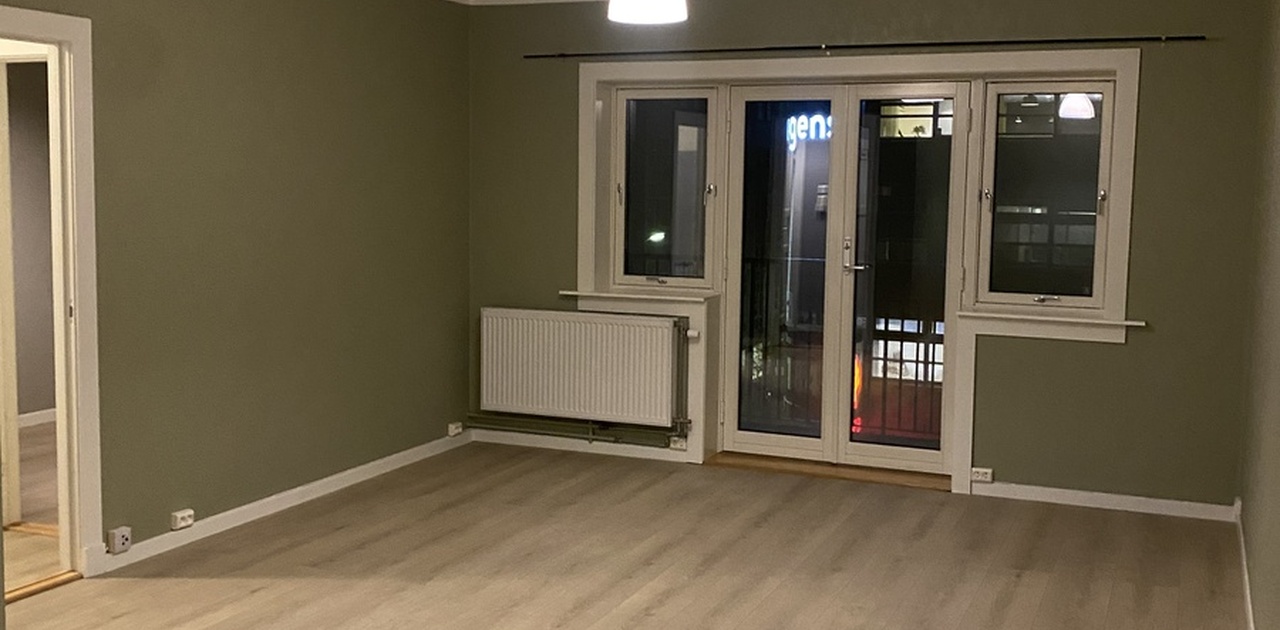 Stue med utgang balkong
