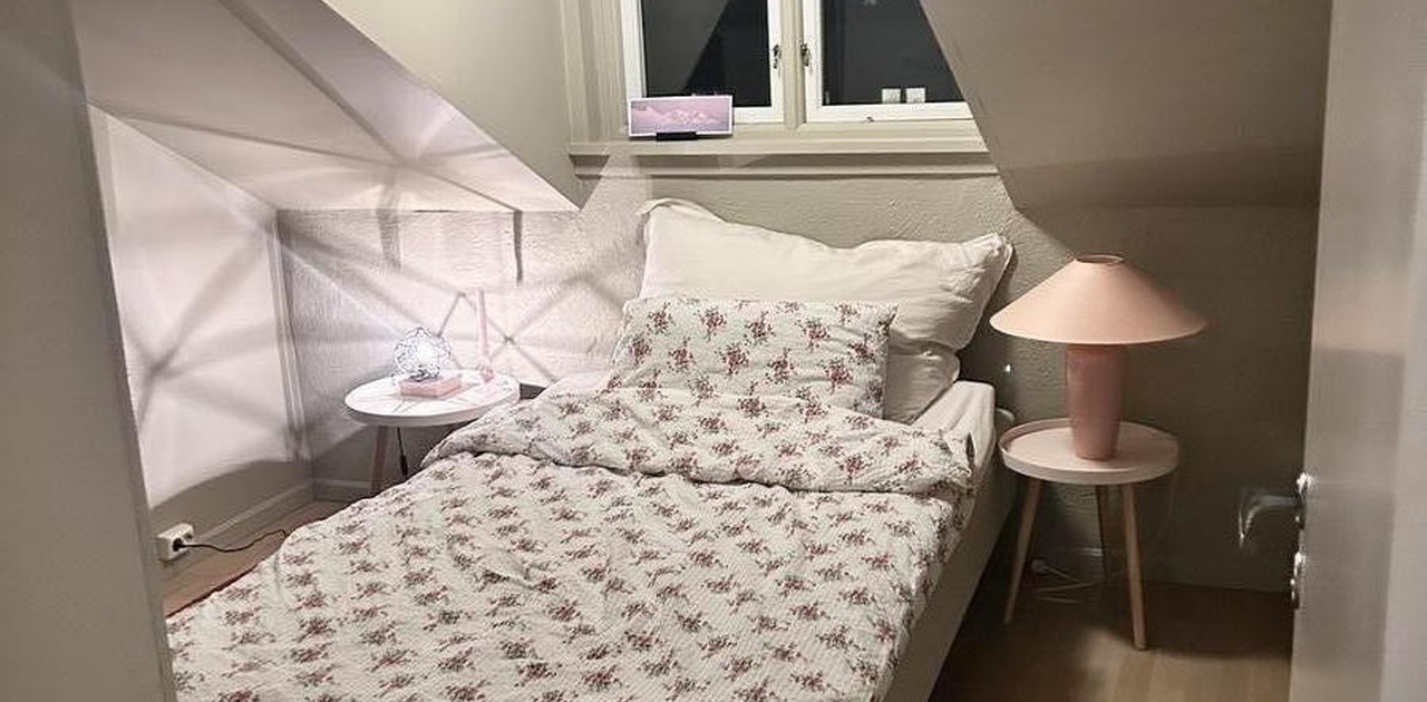 Soverom nr. 2 som leies ut. Skal sette opp persienner.