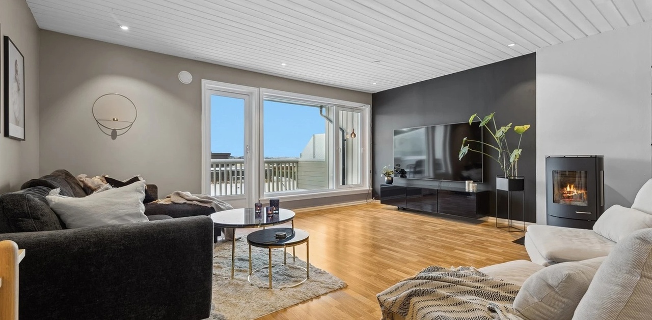 Living room on the 2nd floor