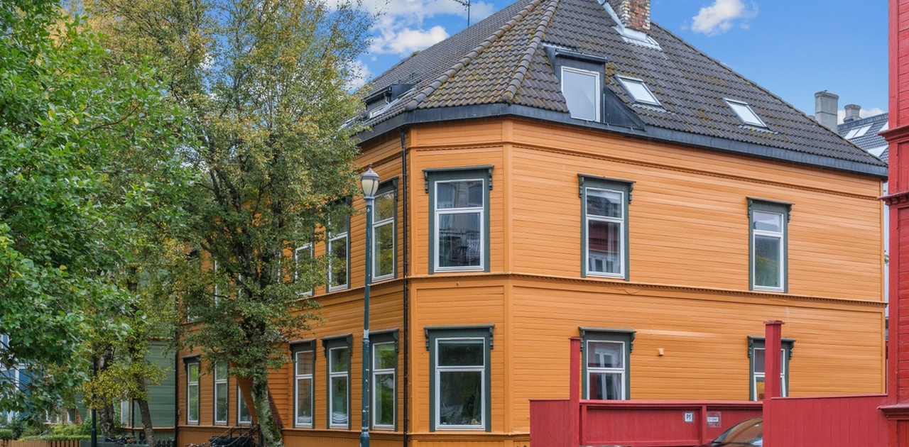 En trivelig bygård med sentral beliggenhet på Ila.