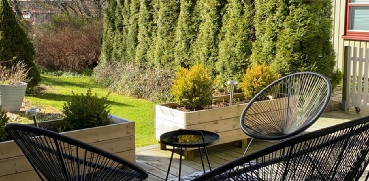 Platt som kan benyttes av leieboere. NB: Tujahekk vil bli byttet ut med en lavere vegetasjon