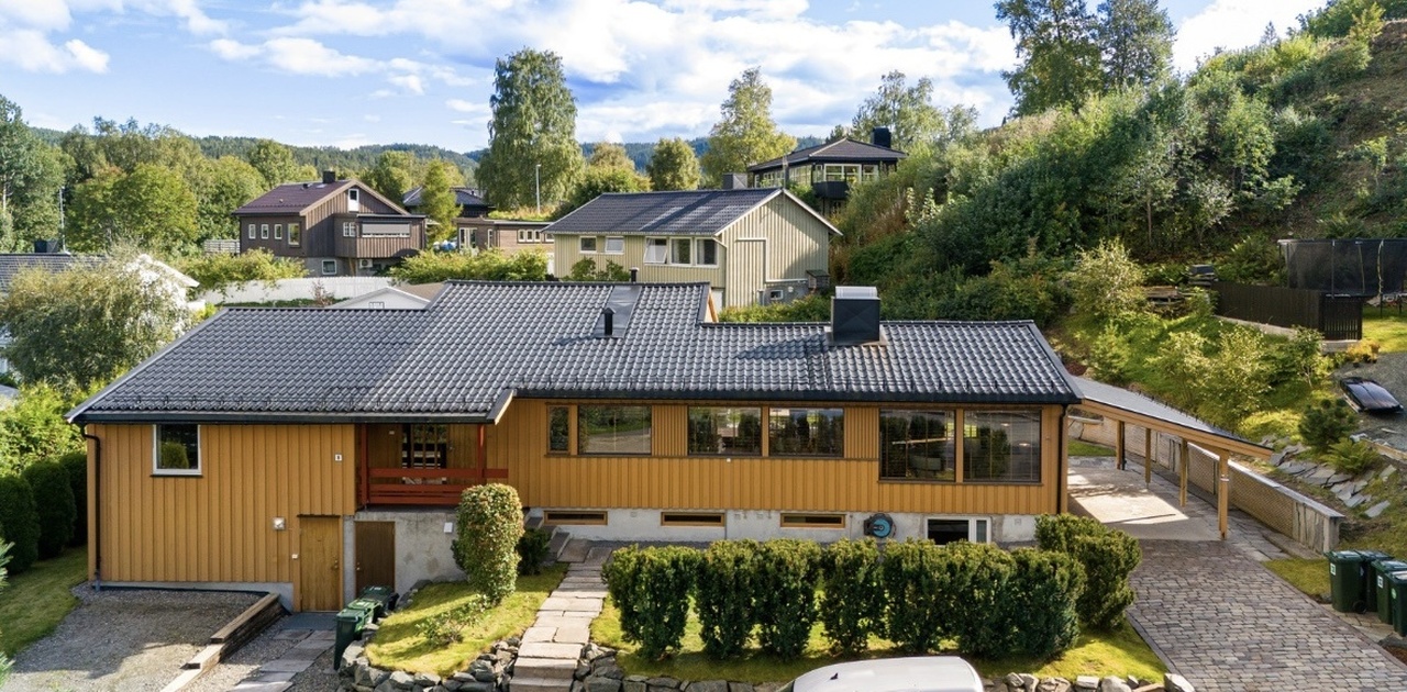 Leiligheten til venstre i bildet