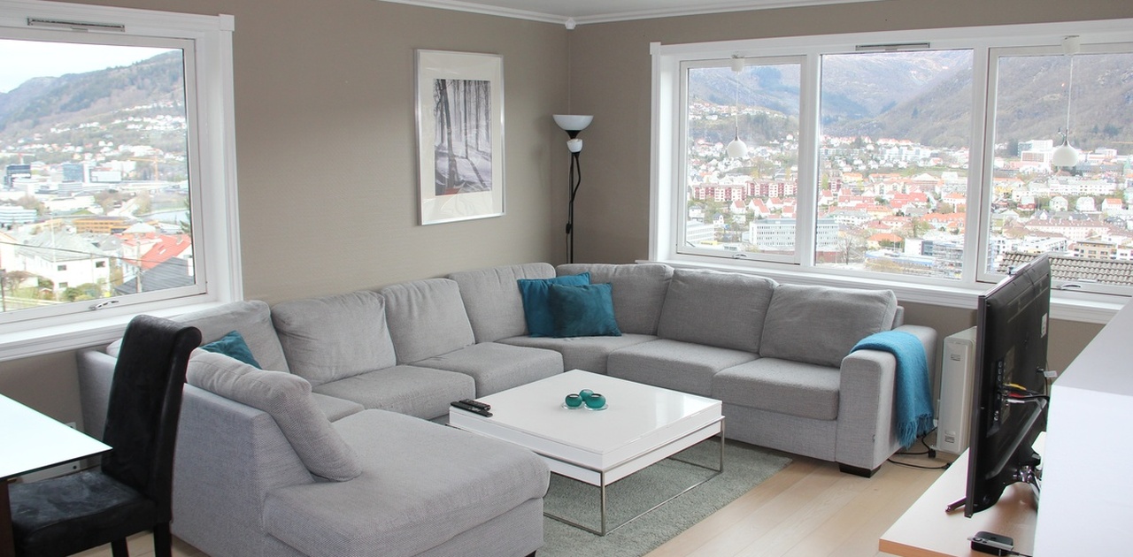 Stor og inkluderende sofa