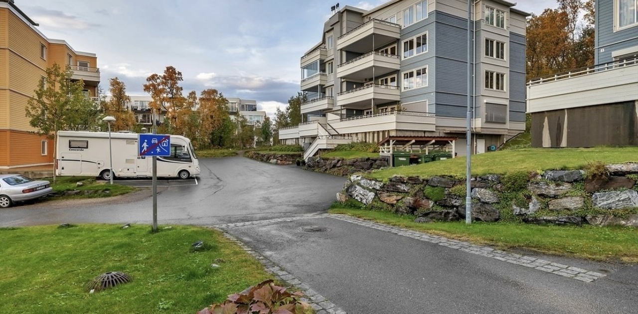 Hyblene ligger i første etasje i blokk
