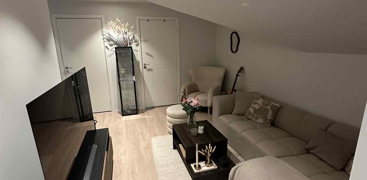 Stua i helt nyoppusset leilighet