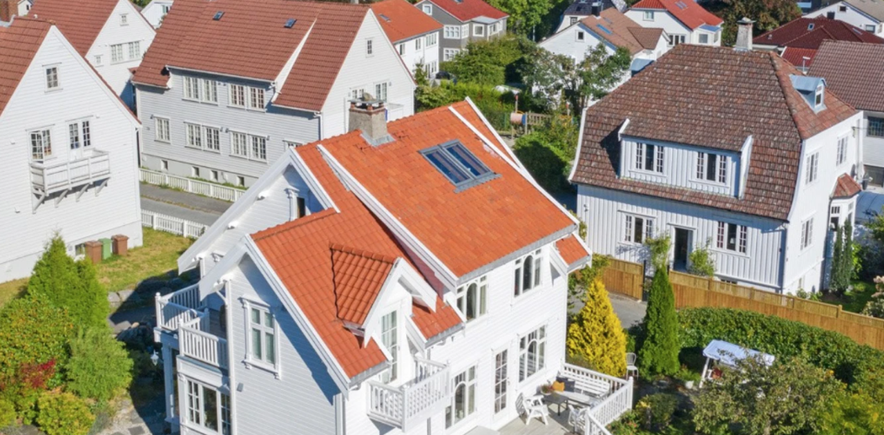 Inngang på bakside av bolig