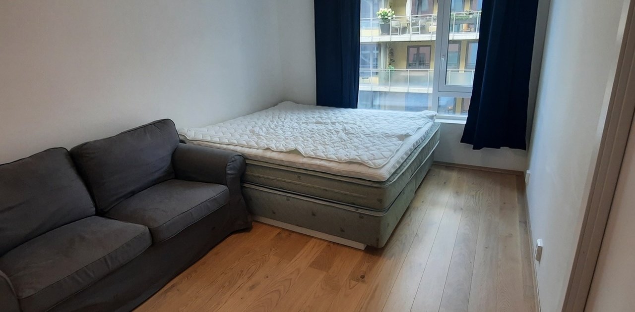 Soverom 12,8 m2