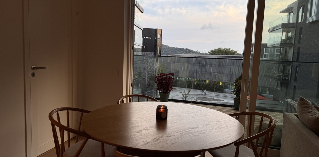 Spisebord med knallbra utsikt