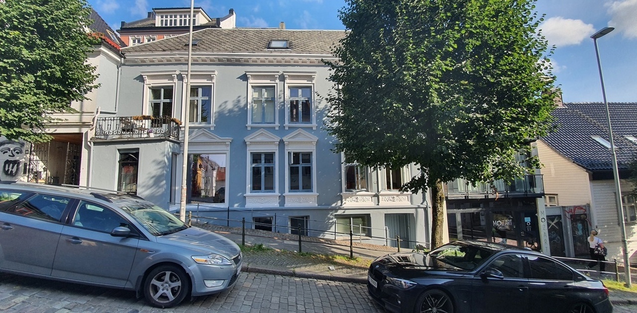 Fasaden på bygget