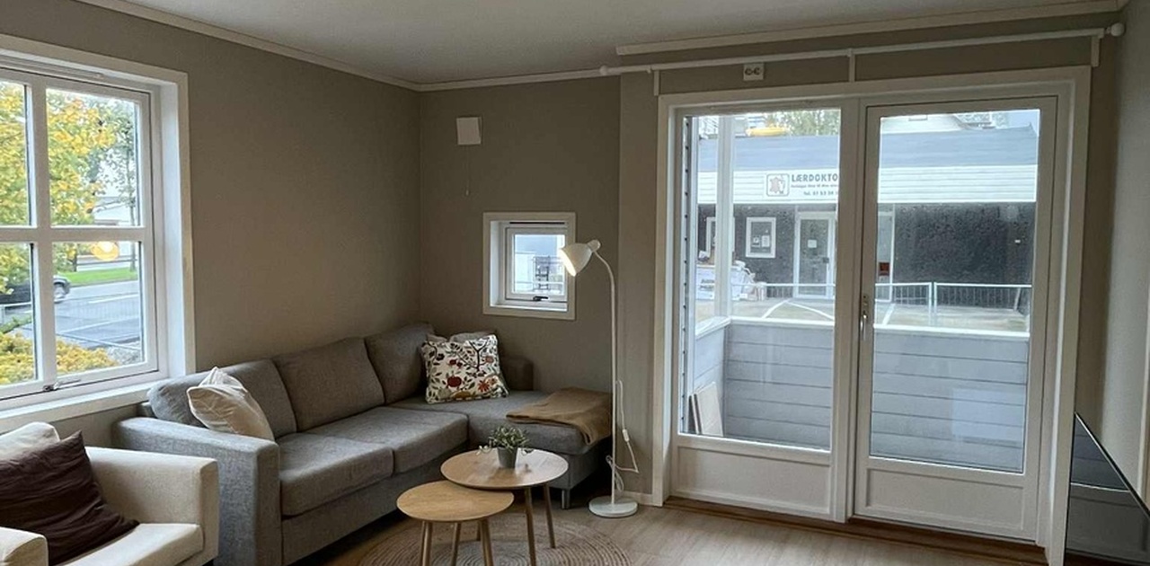 Stue med utgang til veranda