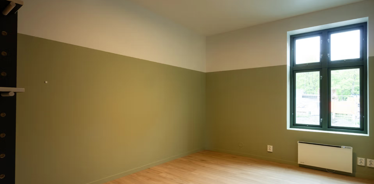 What the bedroom looks like unfurnished