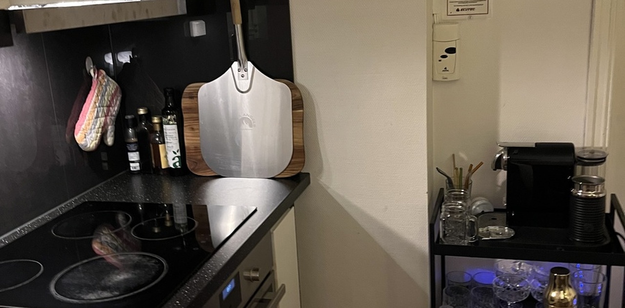 Kjøkken med alt utstyr du måtte trenge