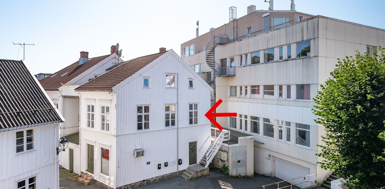 Leiligheten ligger i 2 Etg.