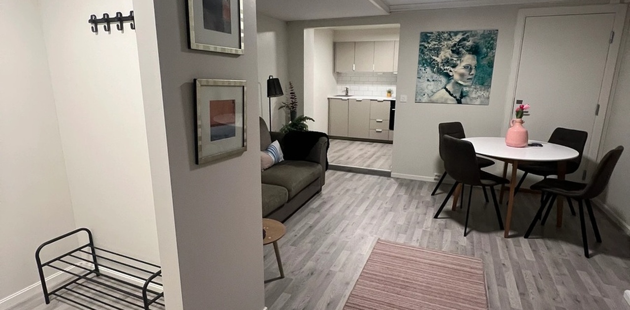 Fra gang inn mot stue