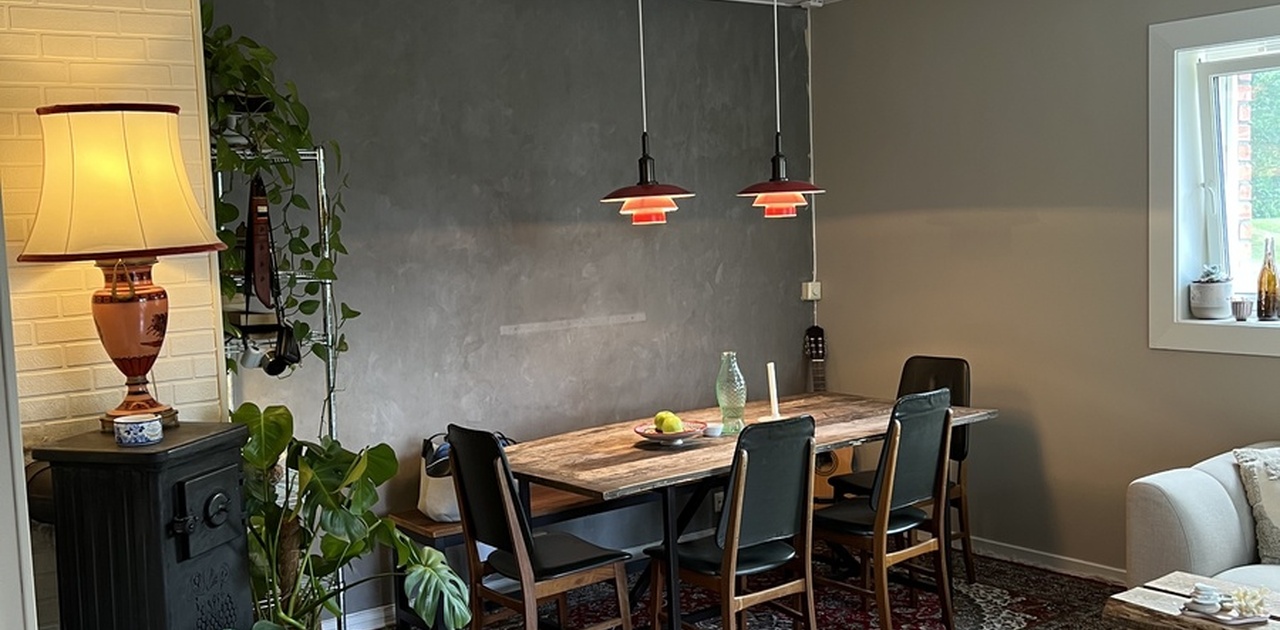 Stor spisebord for koselige stunder