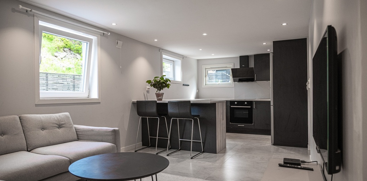 Hyggelig åpen kjøkken og stue