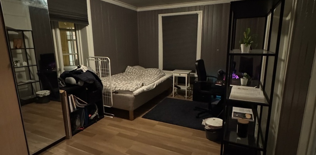 Rom 1 i 2. etasje  - ledig