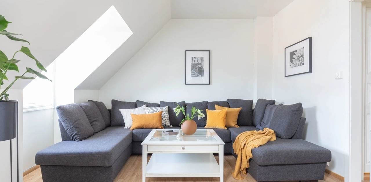 Stuen før oppussing.