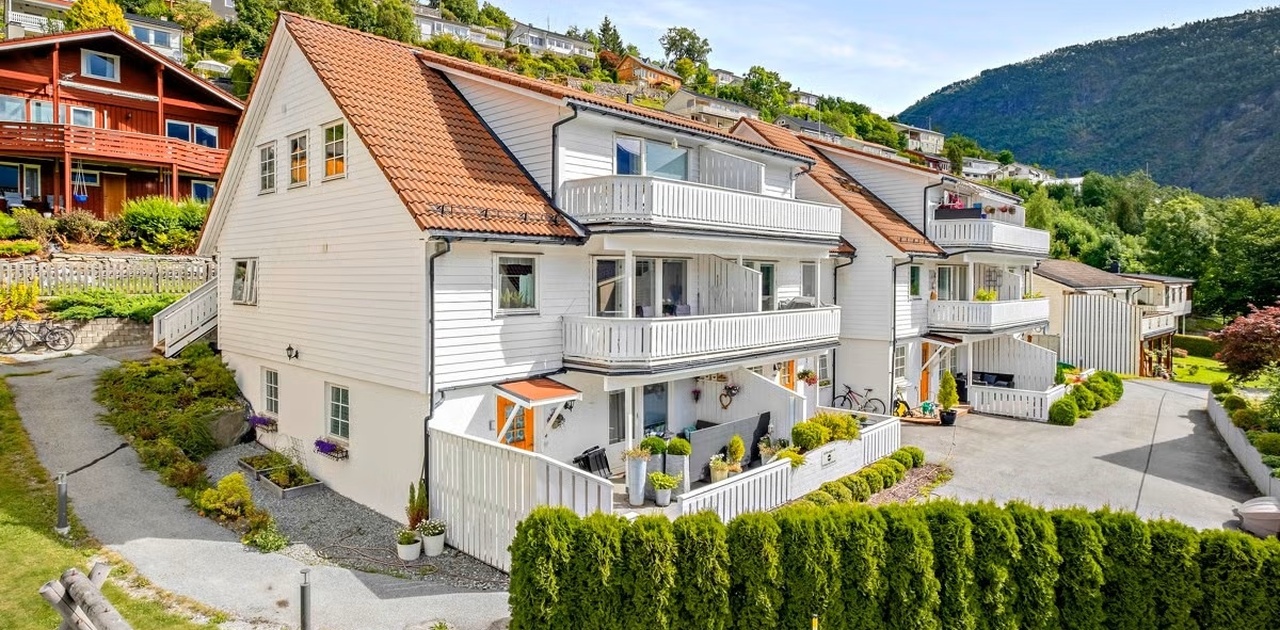 Leiligheten er i første etasje