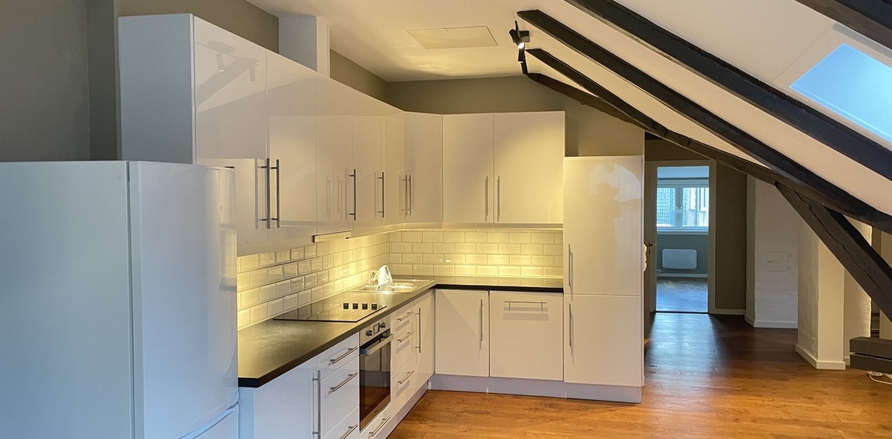 Stort og moderne kjøkken