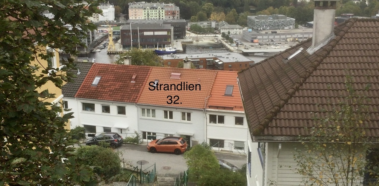 Strandlien 32.