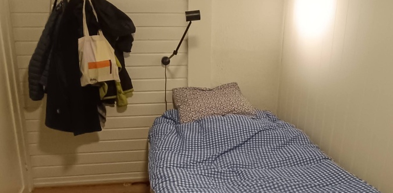 Soverom med nåværende møbler