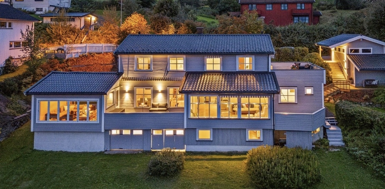 Huset fra front mot byen