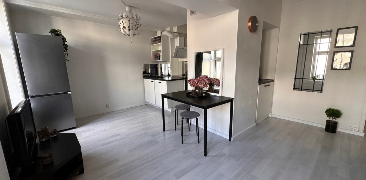 OBS: Fellesarealer møblert nå:)