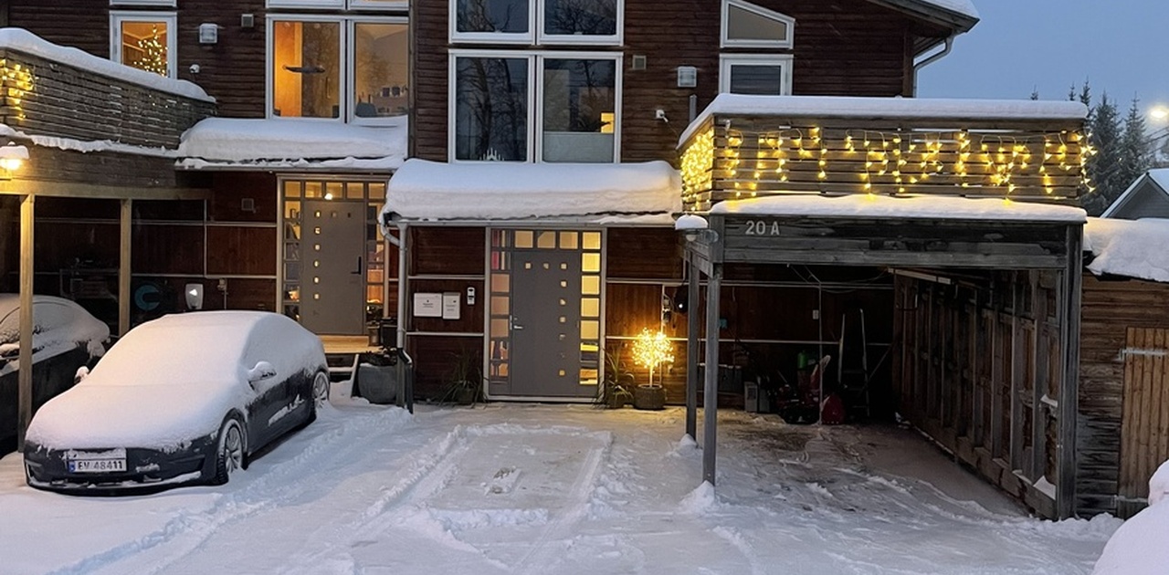 Fasade og parkeringsmuligheter