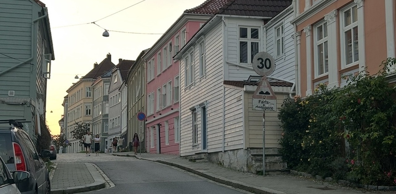 Veldig flotte gater på Nøstet, typisk Bergen!