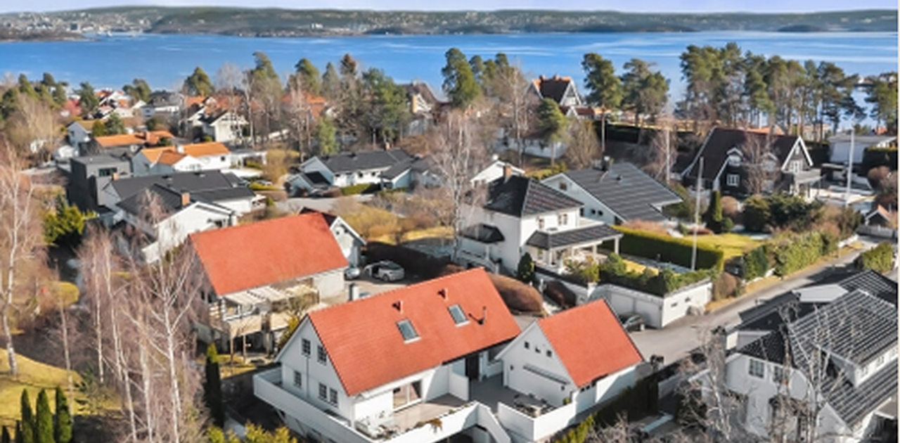 Sokkelleilighet i sjønære og rolige omgivelser