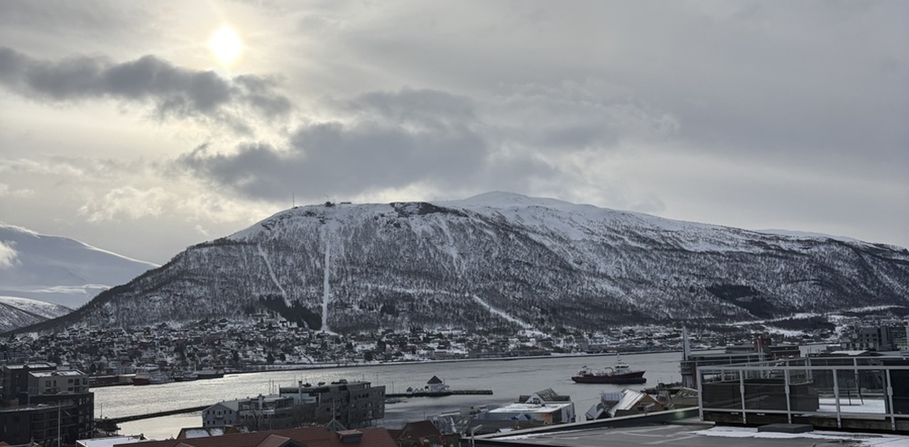 Utsikt mot fjellheisen