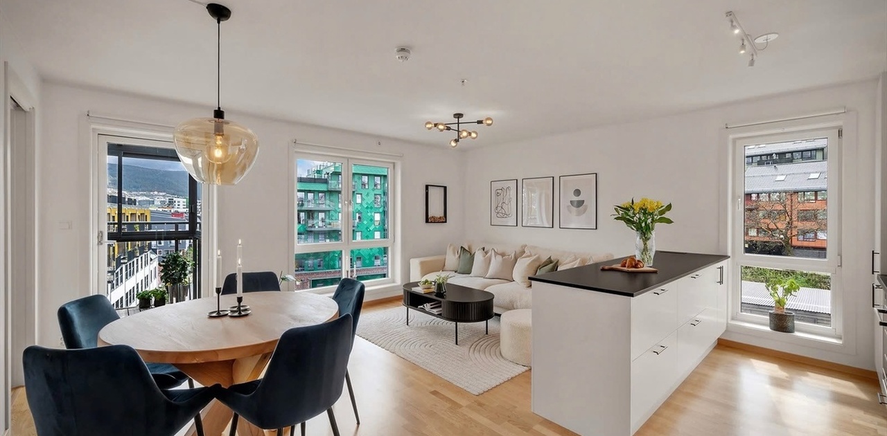 Velkommen til en rålekker og innbydende 3-roms i Damsgårdsveien 69!