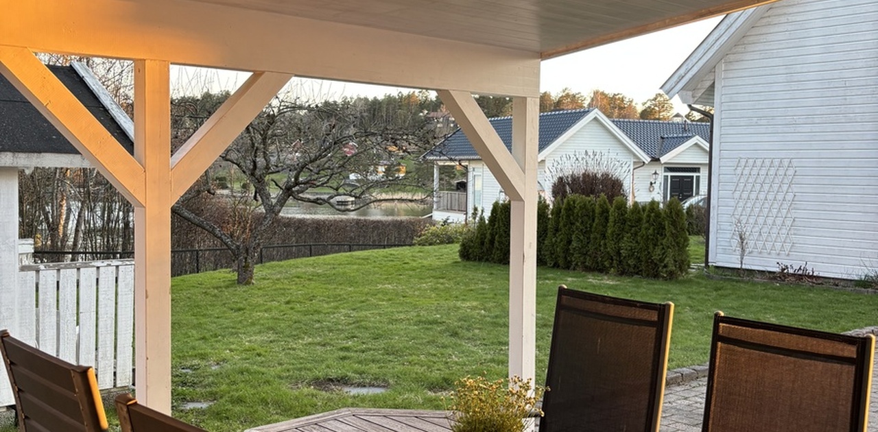 Egen uteplass tilknyttet hybelen