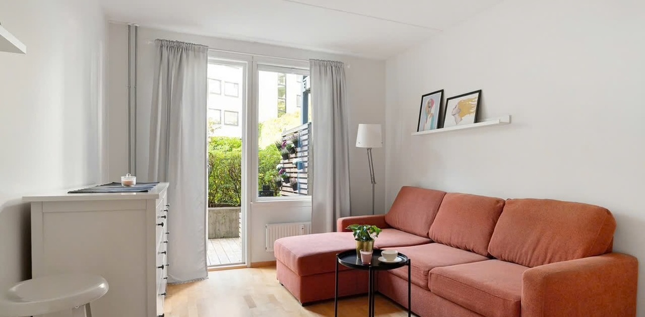 Møblert hybel med sovesofa