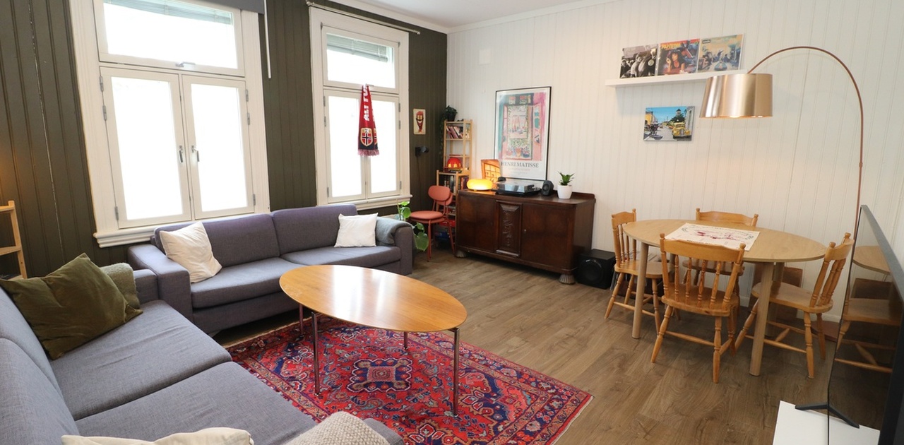 Meget pen og stor stue