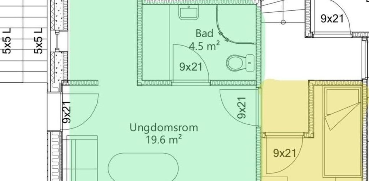 Grønt med sovealkove. Gult er soverom som kan komme i tillegg.